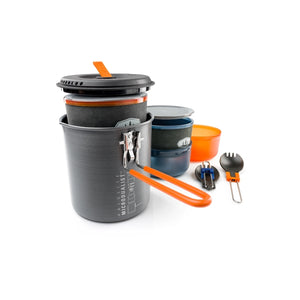 GSI Outdoors Microdualist cookset (1.4L pot)